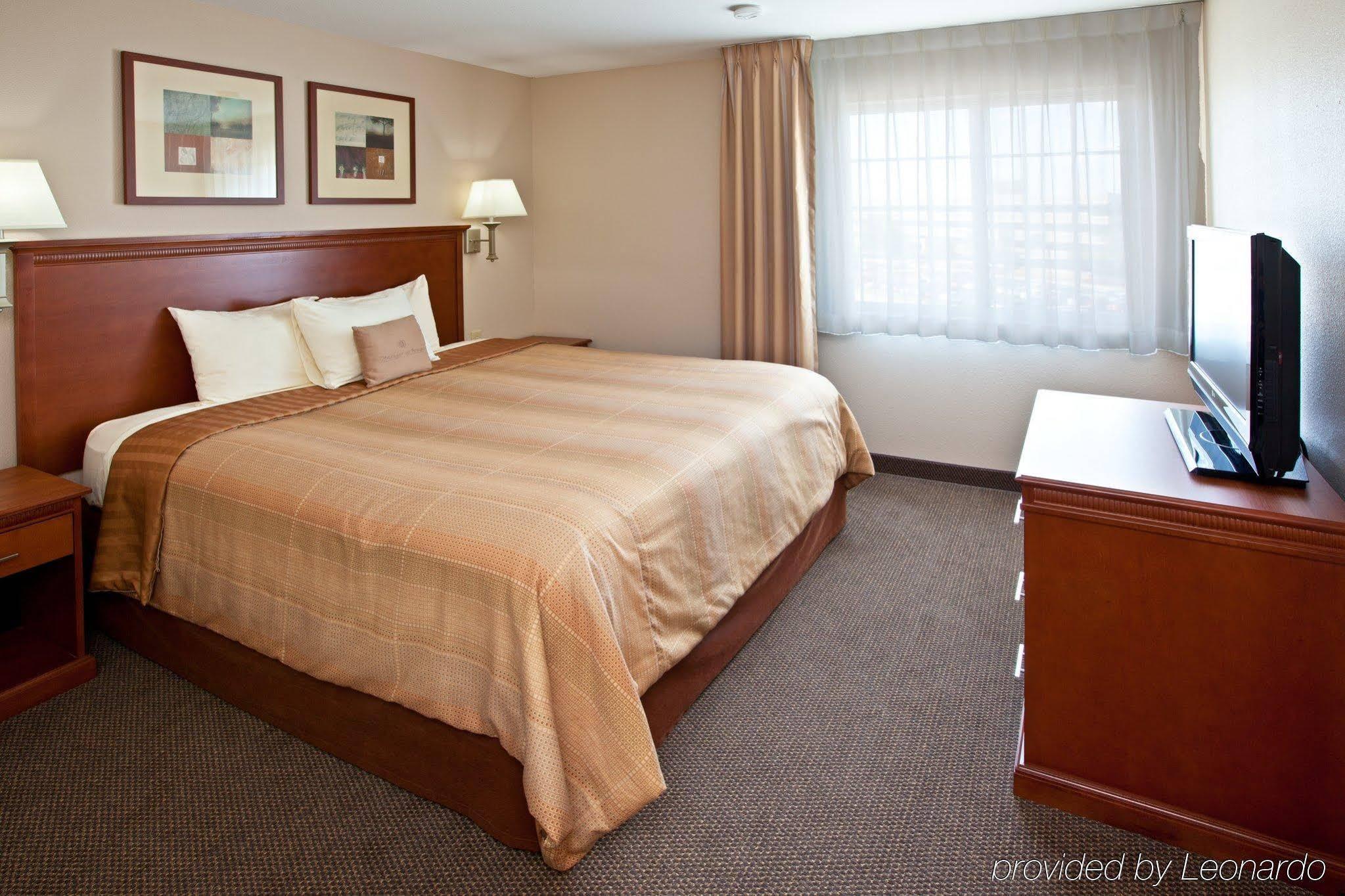 Candlewood Northwest By Ihg Hotel 2*