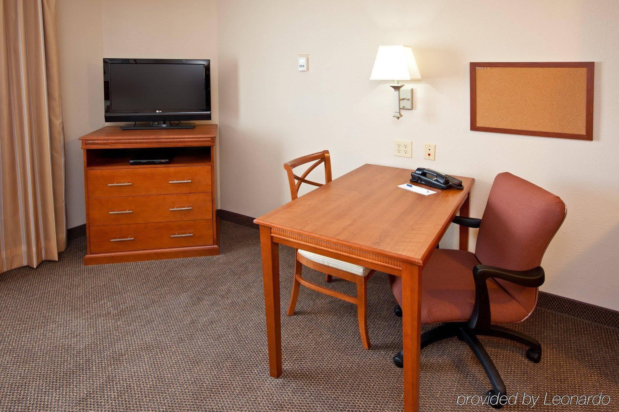 Hotel Candlewood Northwest By Ihg 2*